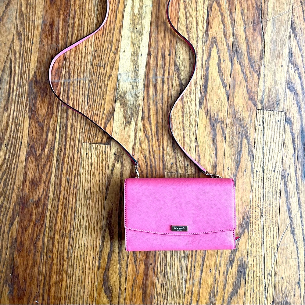 New with tag, Kate Spade Cross Body Wallet/Bag